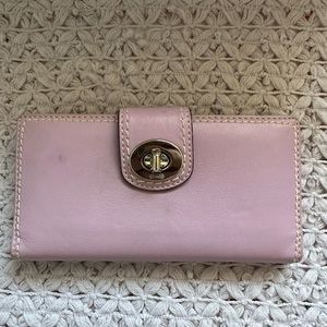 Authentic Coach Full Size Leather Wallet in Sweet Lavender with Nickel Hardware!